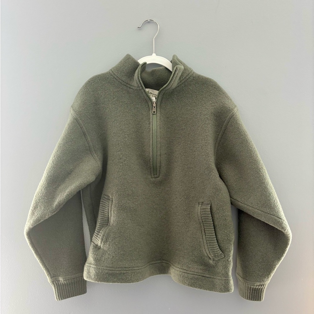 Patagonia Women's Green Zip-Up Jacket